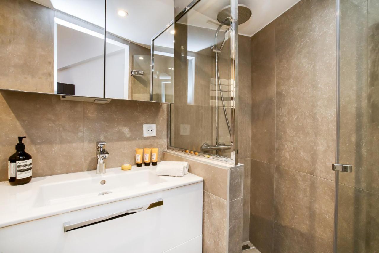 Appartement Place Des Lices Avec Parking Saint-Tropez Eksteriør bilde