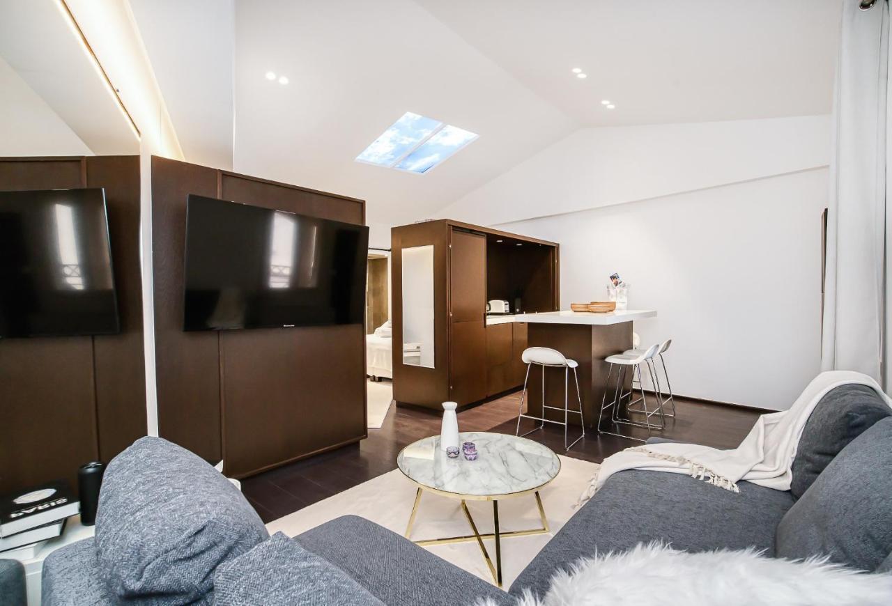 Appartement Place Des Lices Avec Parking Saint-Tropez Eksteriør bilde